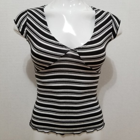 FANG top Small striped scalloped hems v-neck knit Y2K VINTAGE - Picture 1 of 13